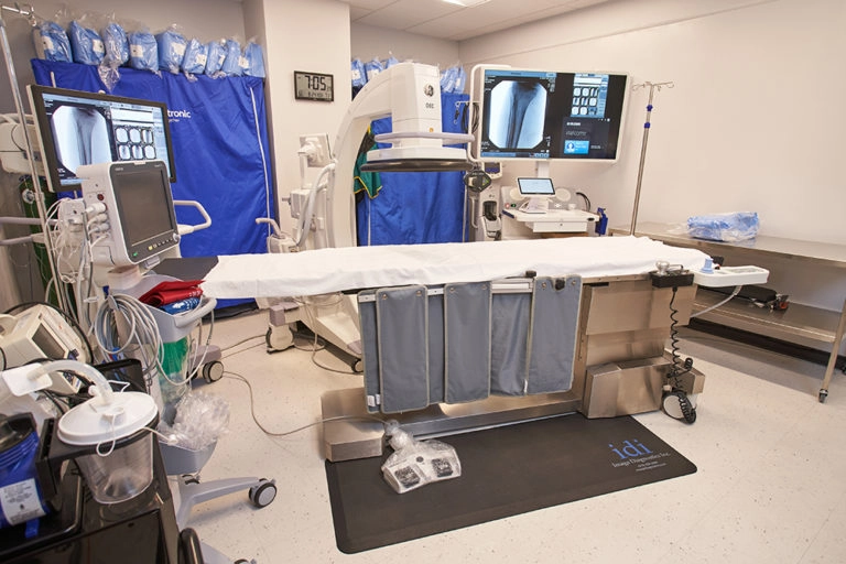 CathLab_4180-768x512.jpg